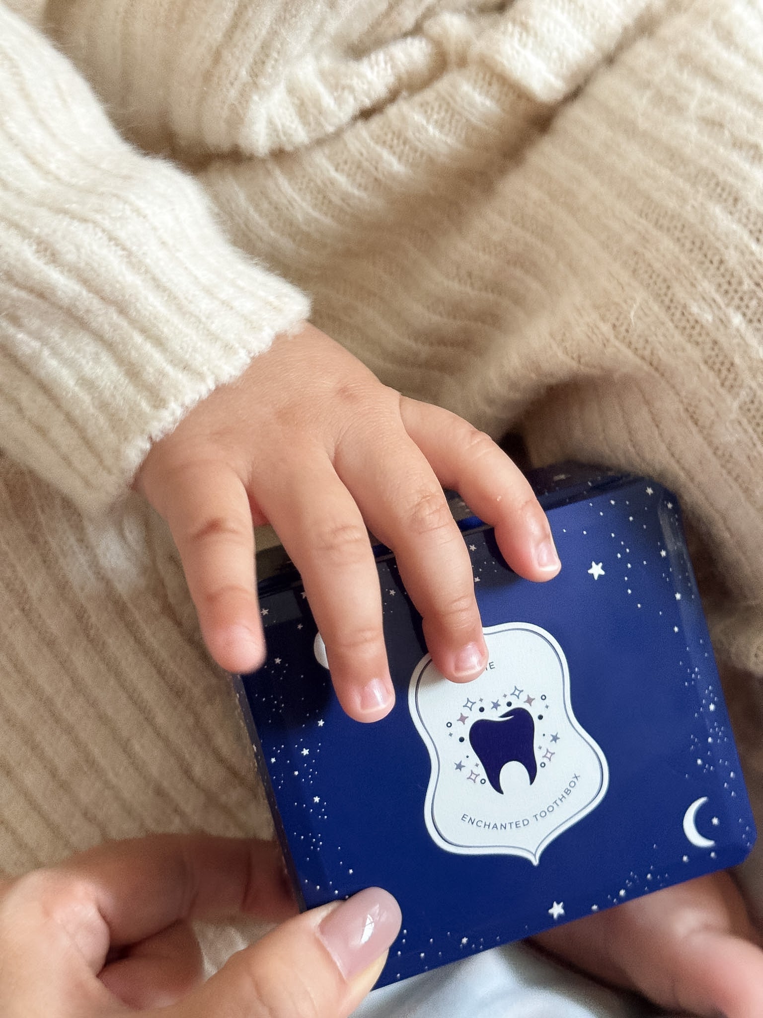 8 Tips for Moms When Their Child Has a Loose Tooth
